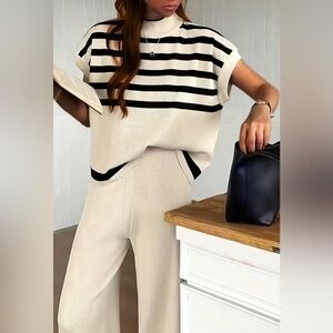 Women’s Striped Black Knit Top Cream Pants Set NEW M Medium